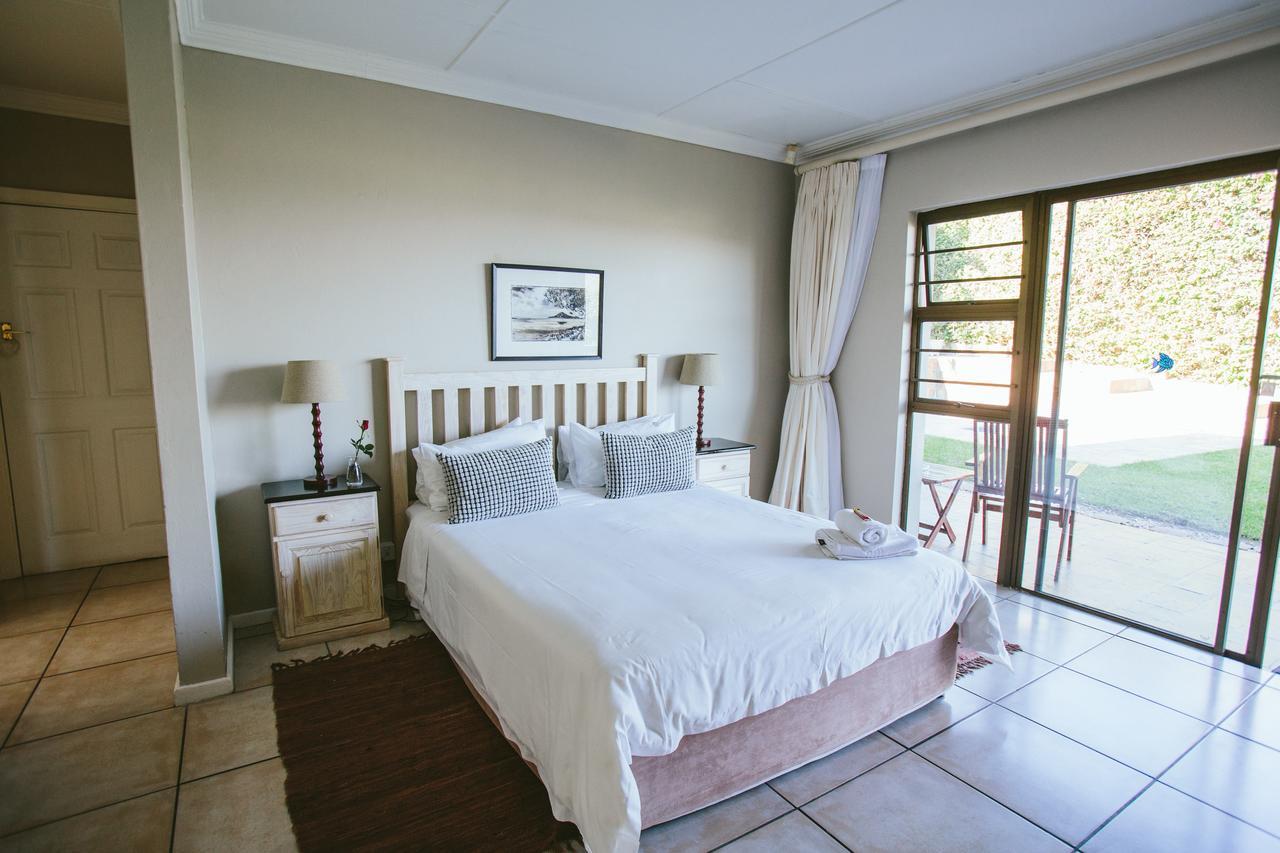 Blue Bend B&B East London Extérieur photo