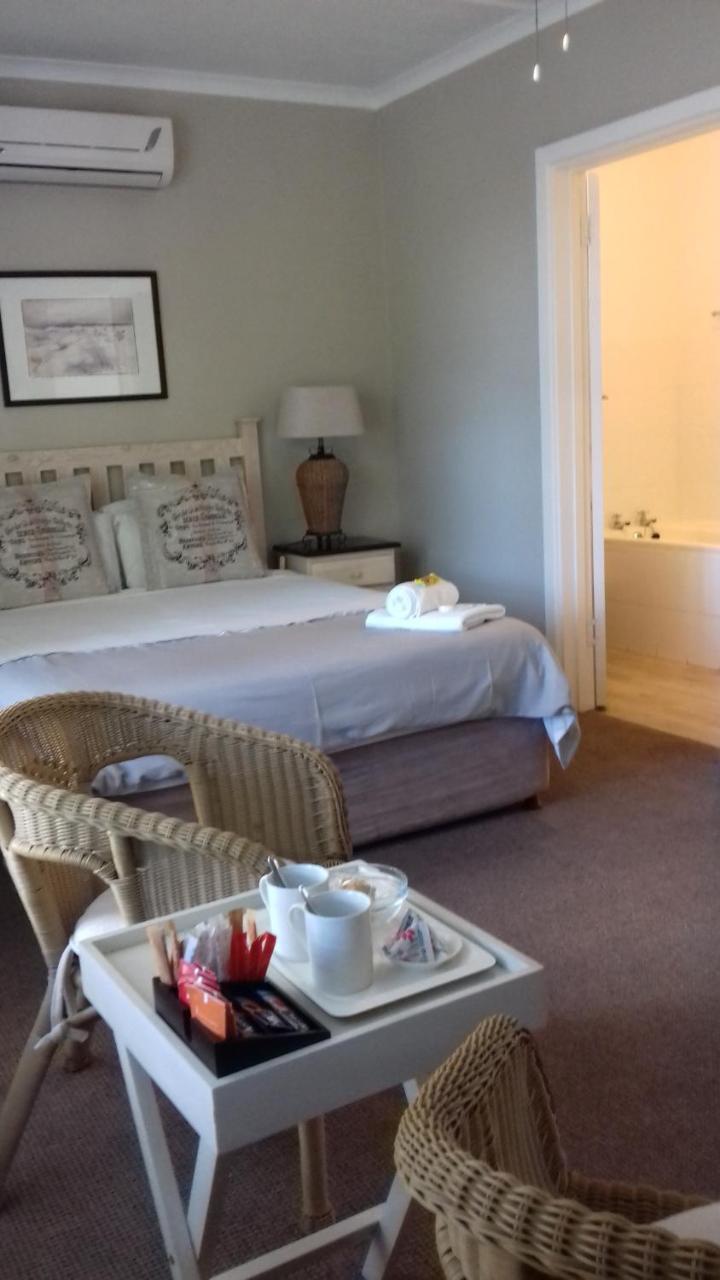 Blue Bend B&B East London Extérieur photo